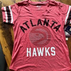 Atlanta Hawks Medium Red T-Shirt with blingy rhinestones Georgia Fans Tee Top